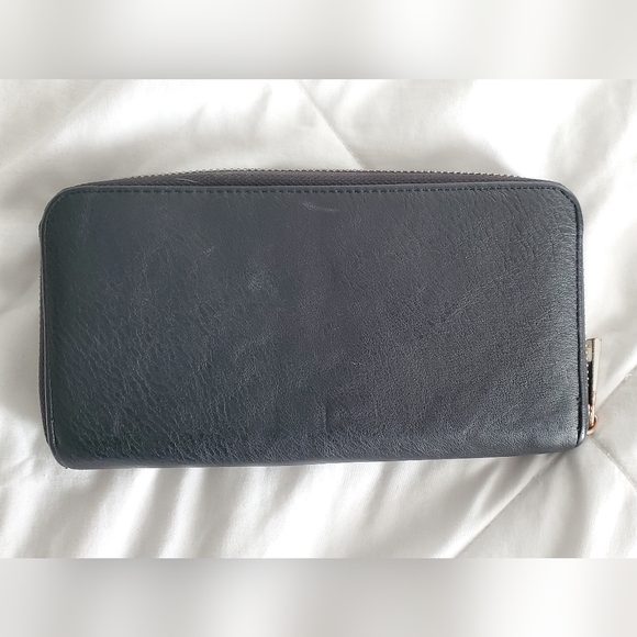 Wallet - Picture 3 of 6